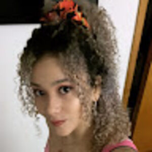 Meet your Posher, Yohana